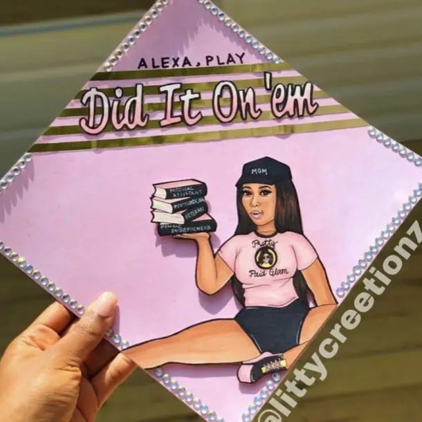 20 Awesome Graduation Cap Ideas You Need To Try Now. - HONESTLYBECCA