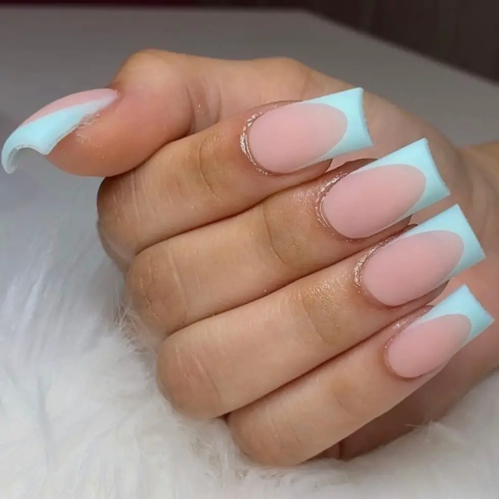 30+ Cute French Tip Acrylic Nails That Will Never Go Out Of Style