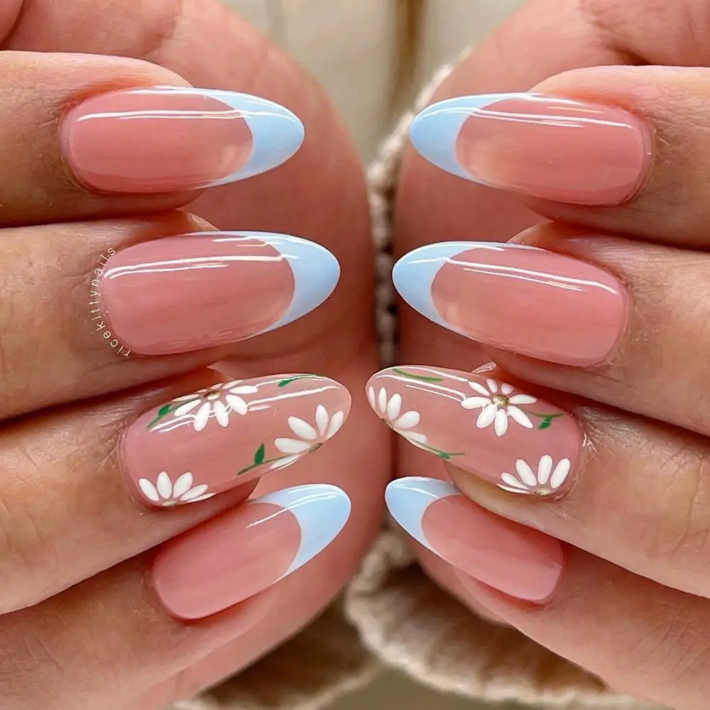 30+ Cute French Tip Acrylic Nails That Will Never Go Out Of Style