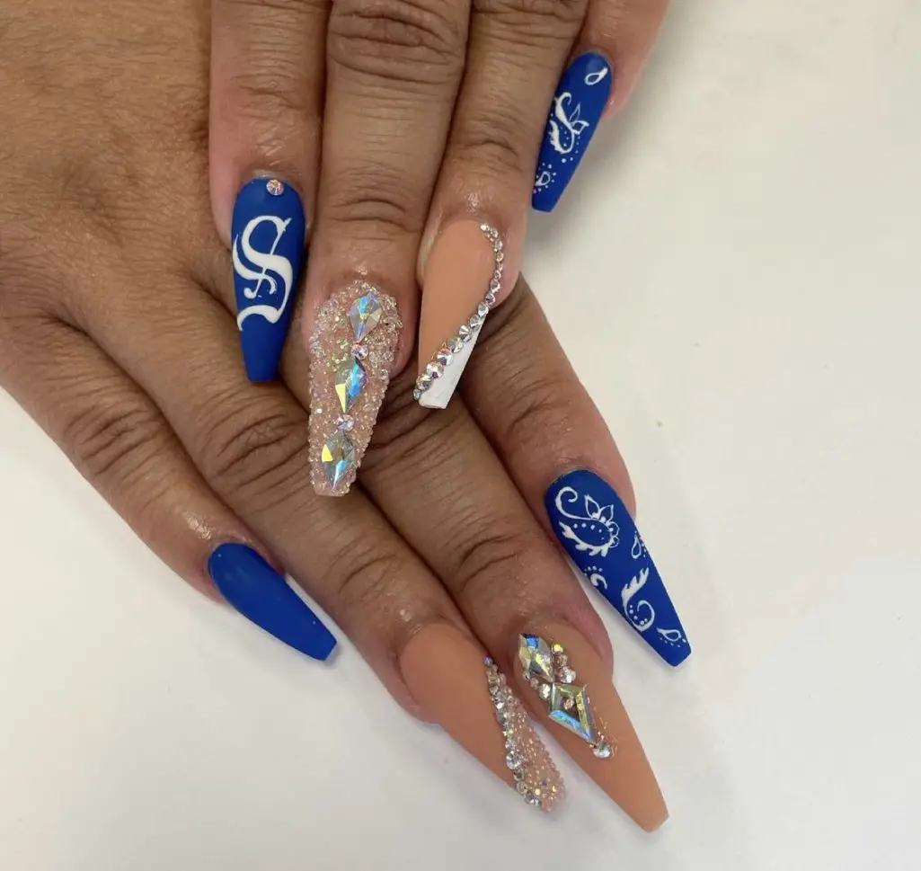 30 Trendy Coffin Nail Designs That Are Insanely Beautiful In 2022 ...