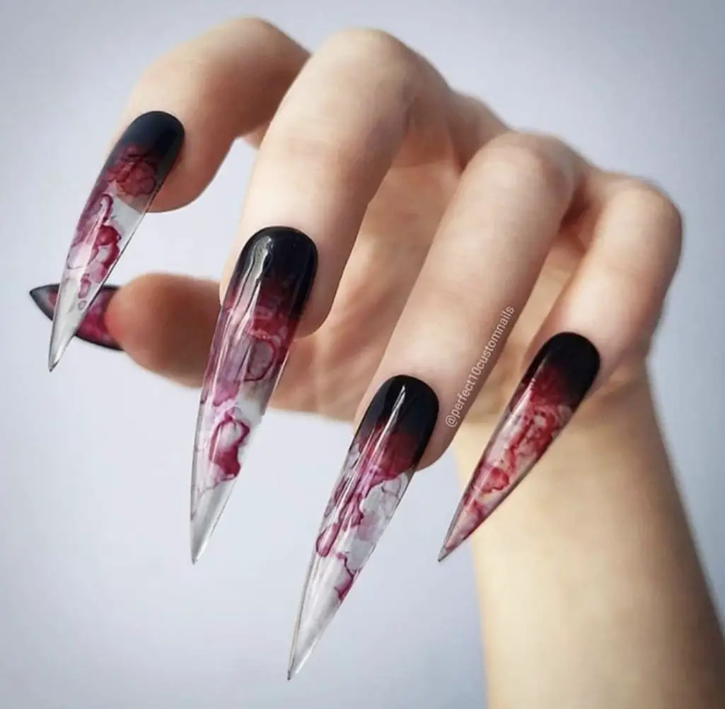 35 Spooky & Stylish Halloween Nails You'll Love 2022. - HONESTLYBECCA