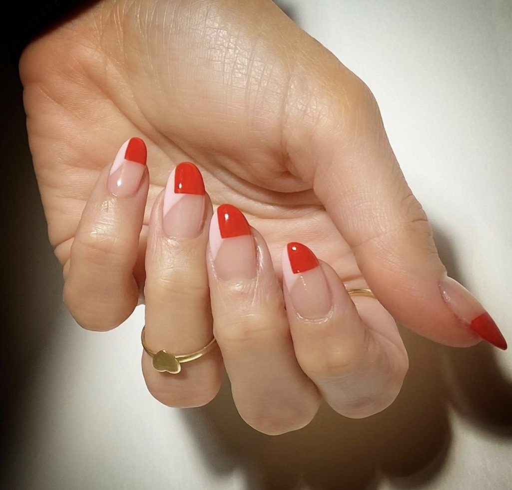 red acry;ic nails