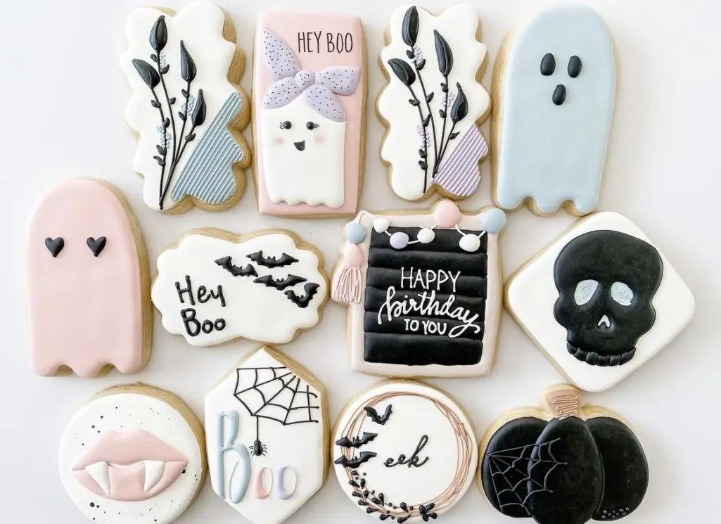 20 Awesome Halloween Cookies Ideas That’ll Satiate Your Cravings 2022 ...