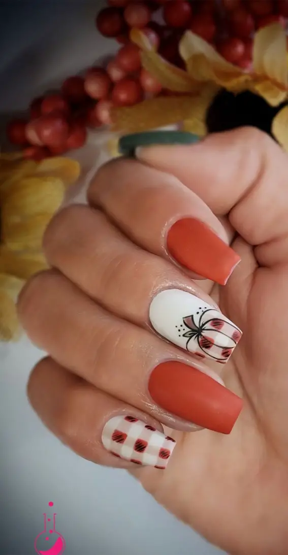 30 Cute Thanksgiving Nail Designs To Copy In 2022.