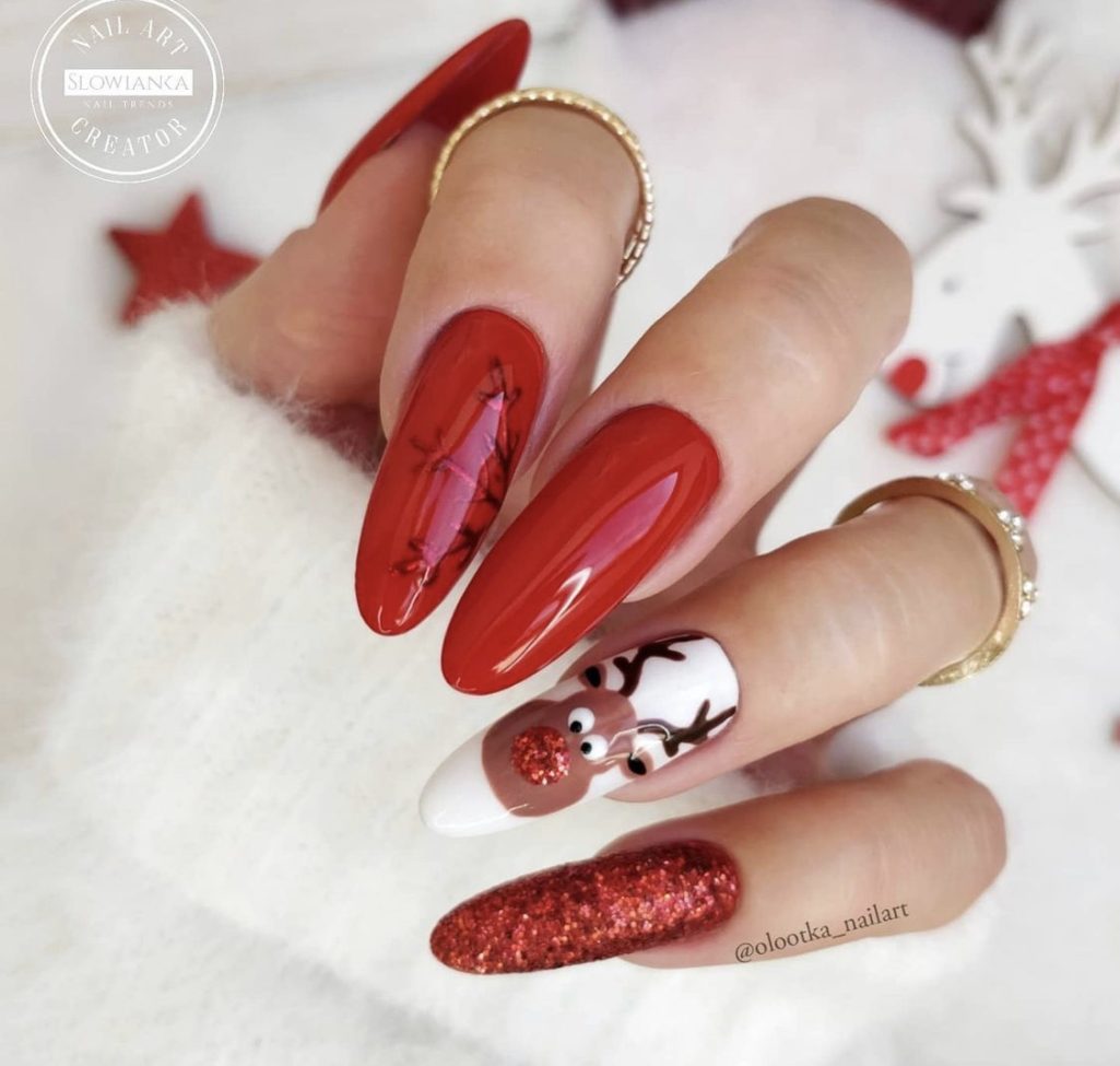 30 Gorgeous Christmas Nail Designs To Try in 2022. - HONESTLYBECCA