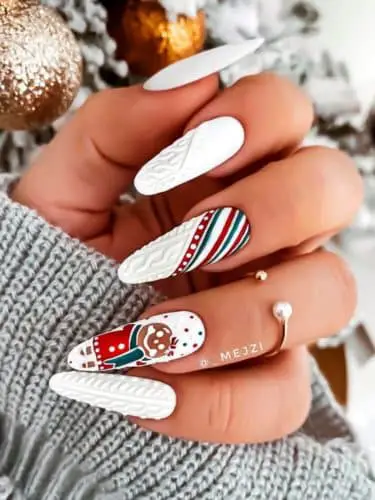30 Stylish Sweater Nail Designs You Need To See Now 2022.