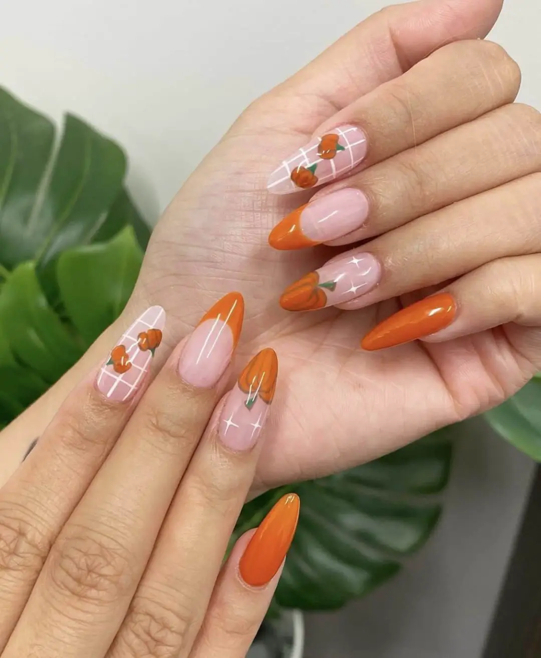 Orange Halloween nails