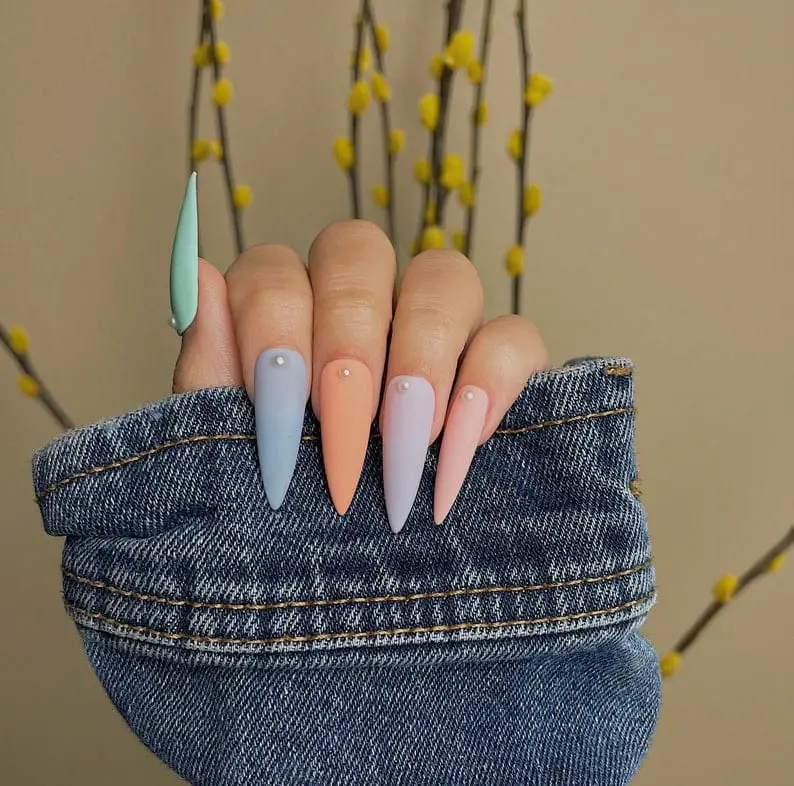 Pearl  Acrylic Nails
