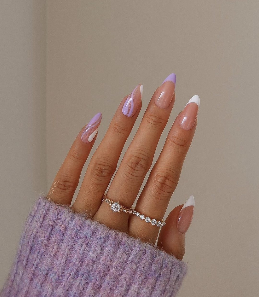 swirl lavender nails