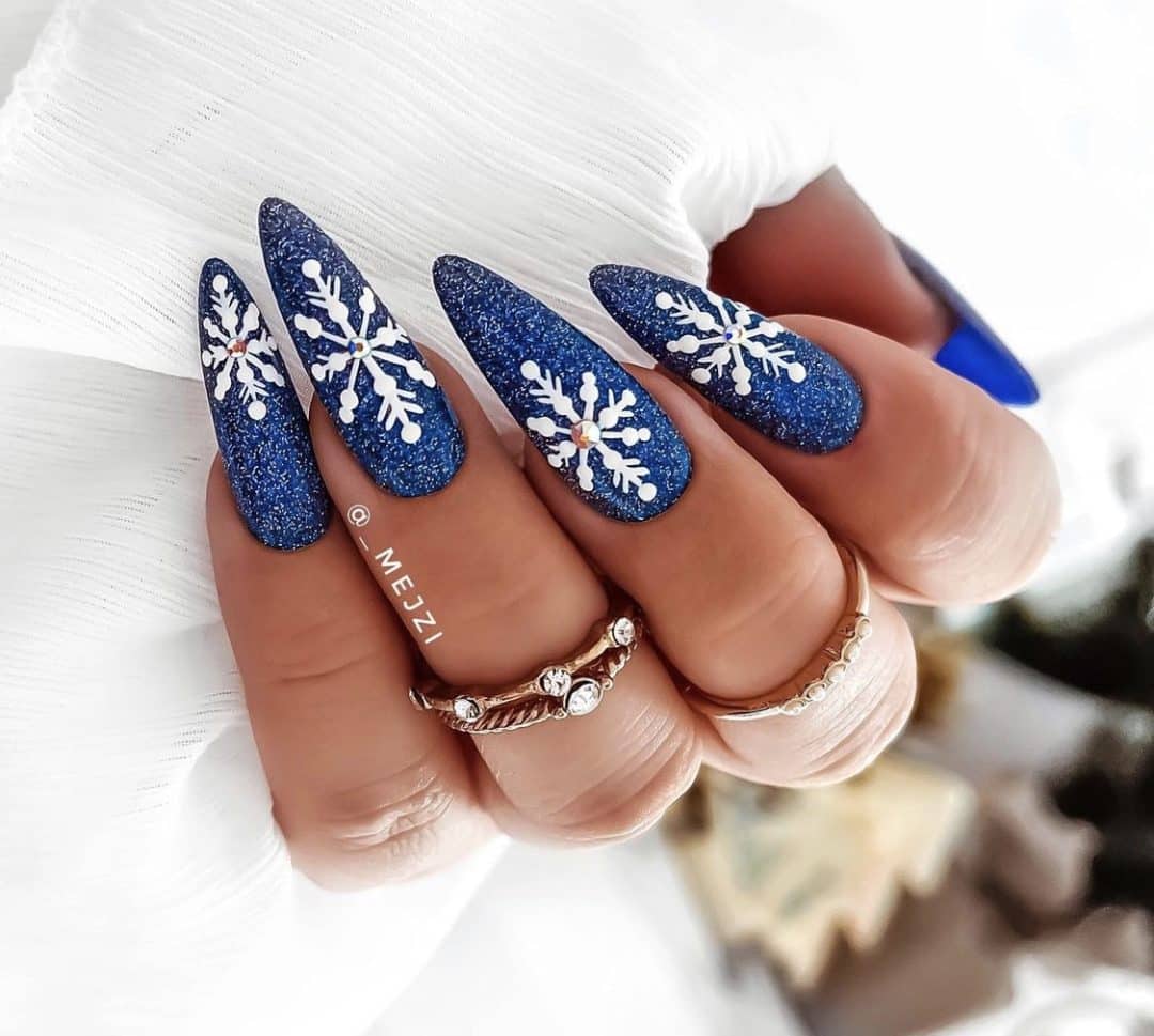 Snowflake Nail Designs